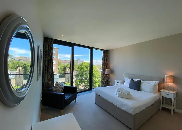 Quartermile Serviced * Edinburgh