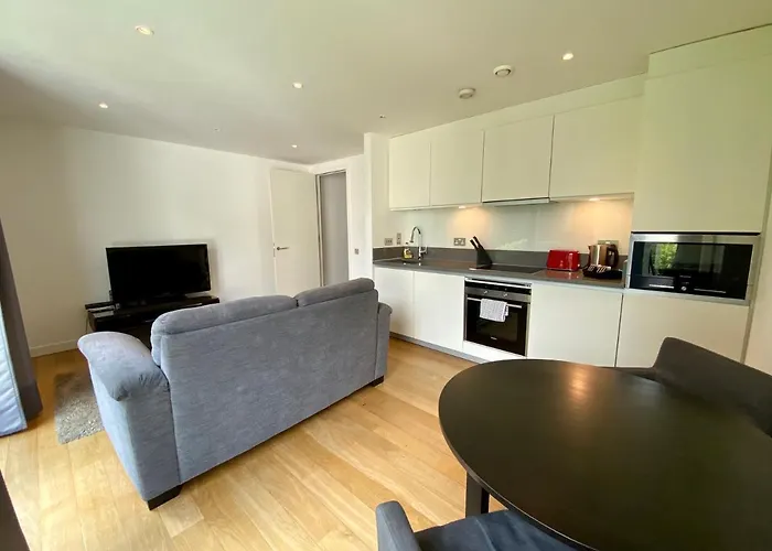 Quartermile Serviced Apart Otel *