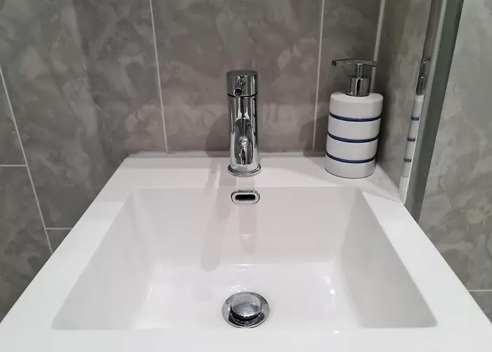 The Victorian - 3 Bedroom *