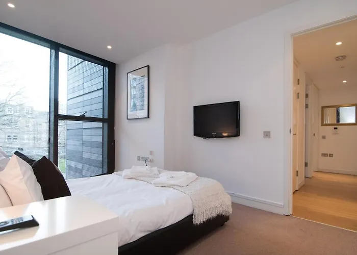 Quartermile Serviced * Edinburgh