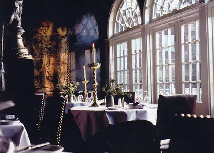 The Witchery 5*