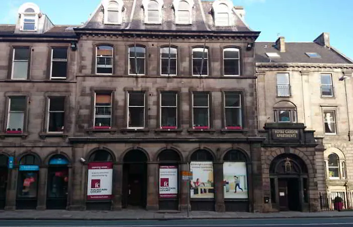 Apart-hotel Fountain Court - Royal Garden 4*