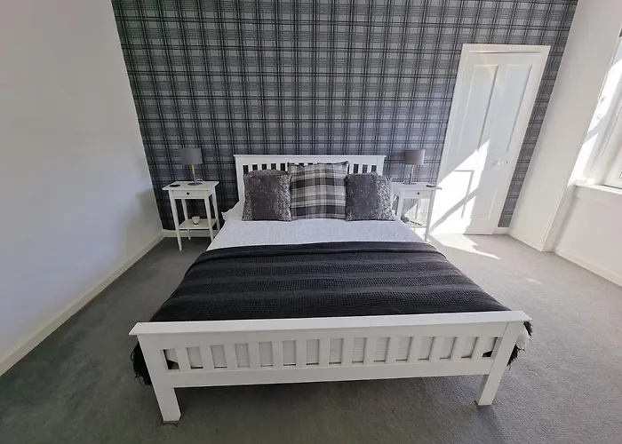 Apartment Bespoke Tours Scotland @ Morrison Street