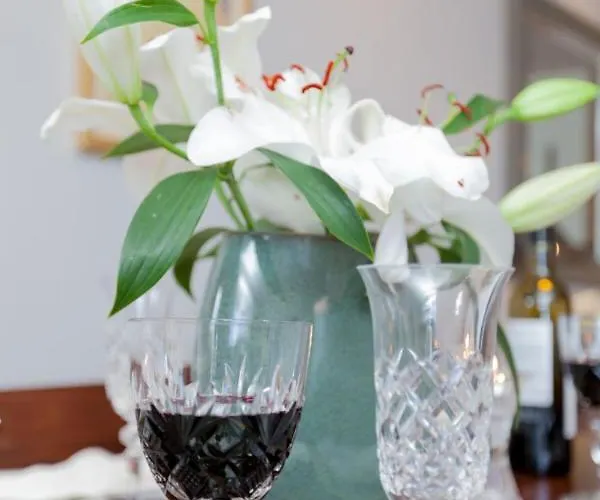 Holyrood - Luxury With Parking Апартаменты Эдинбург