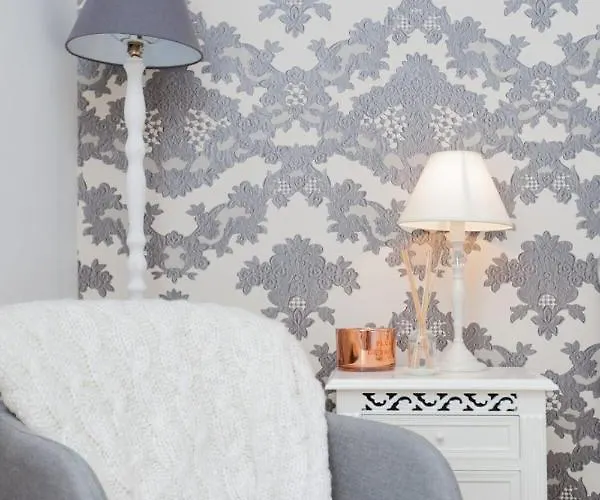 Holyrood - Luxury With Parking Эдинбург