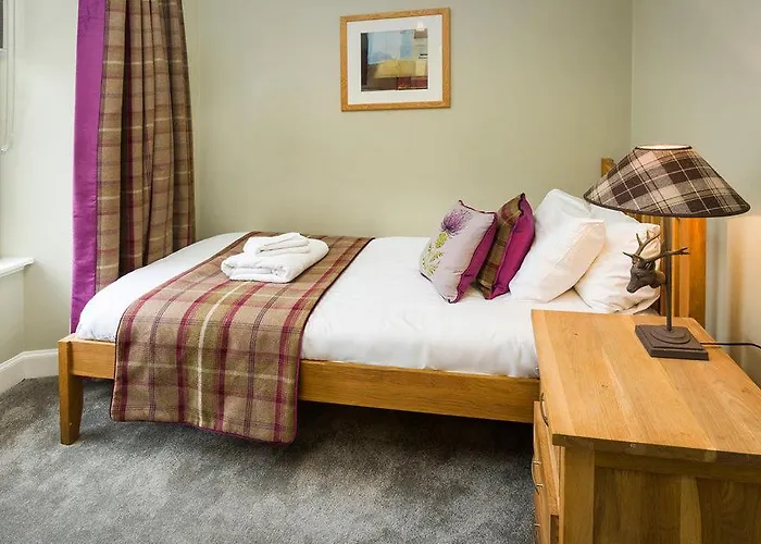 Old Town - Nicolson Edinburgh