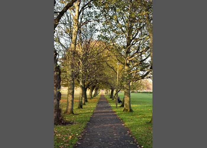 בית נופש Mapmakers Townhouse - The Address