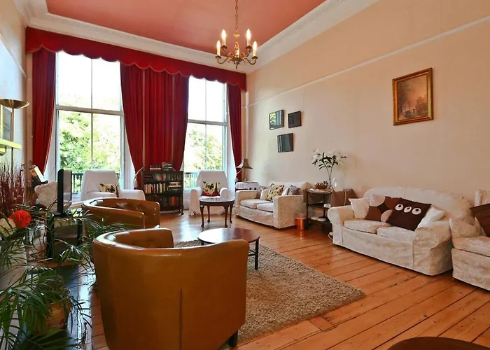 Pensionat Halcyon House