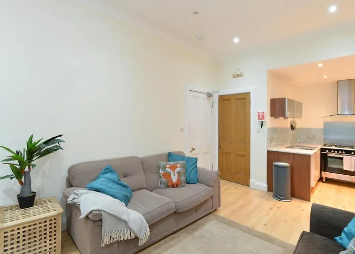 Apartamento By The Meadows, Close To Centre Edimburgo