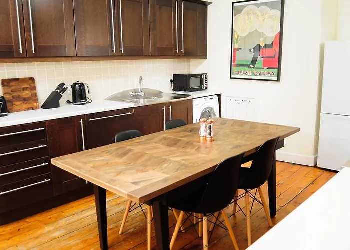Lejlighed Beautiful Bohemian 2br Flat In The Cowgate