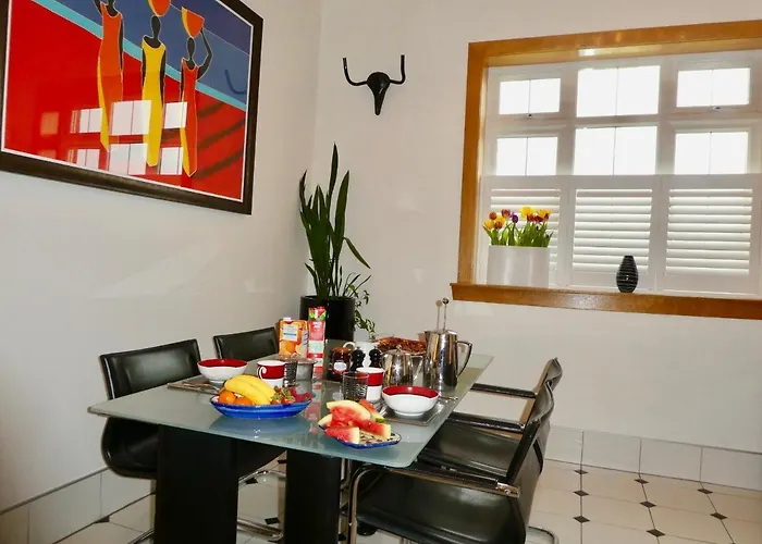 住宿加早餐酒店 The Cairn 爱丁堡