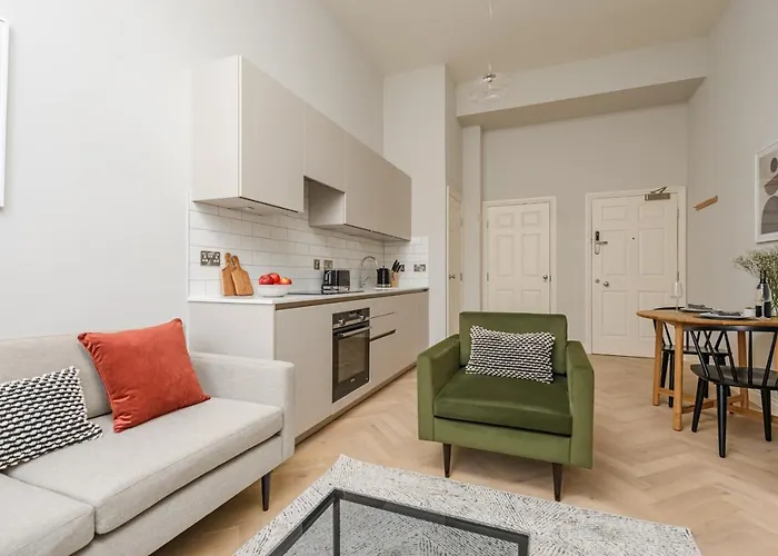Museum Apartment Edinburgh