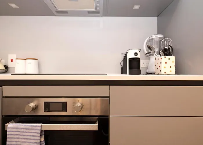 Joivy Sophisticated Near Castle Appartamento