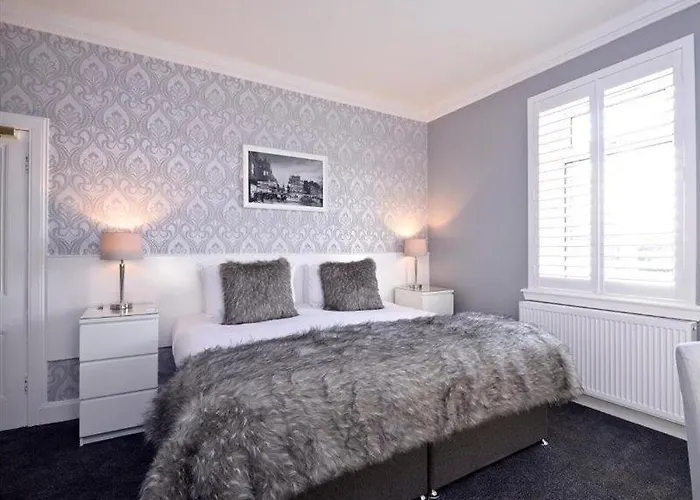 Alpha Bed & Breakfast Edinburgh