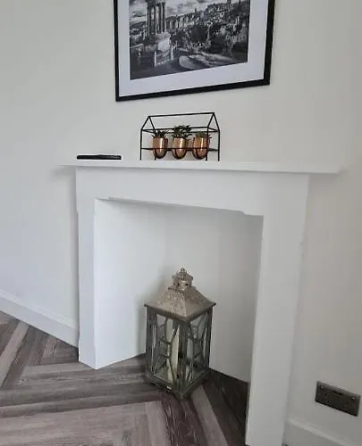 Castle Terrace 1 Bed Looking Onto Castle - Sleeps Upto 4 Apartmán