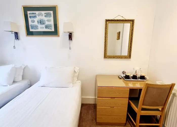 The Guards Edinburgh