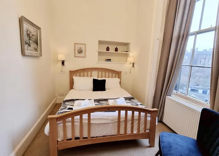 The Guards Szálloda 3*