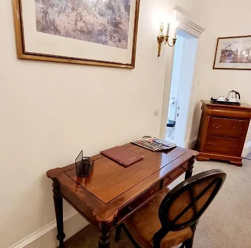 The Guards Edinburgh