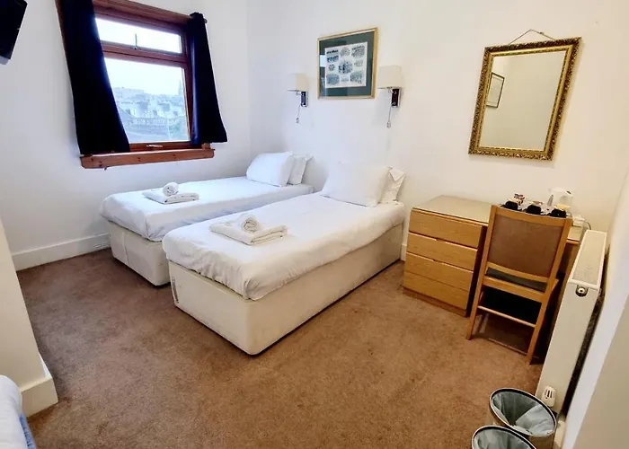 The Guards Szálloda 3*