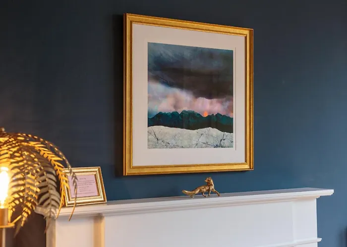 דירה South Learmonth Gardens