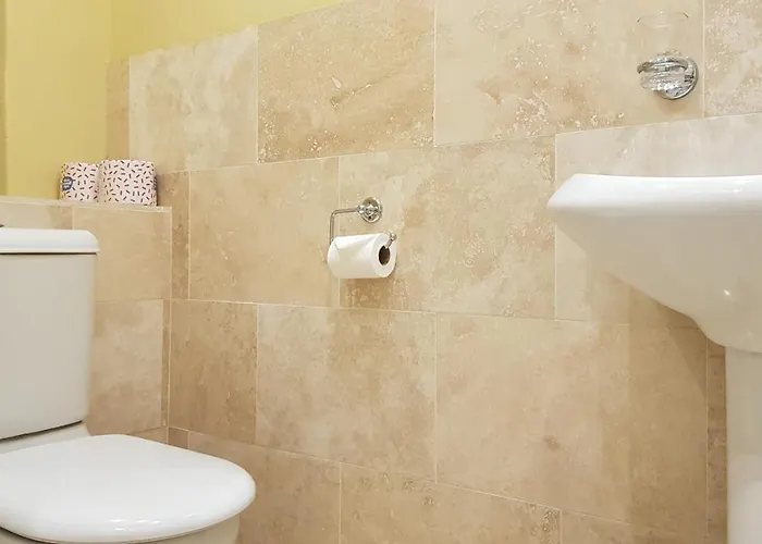 Gorgeous 3-bedroom Апартаменты Эдинбург