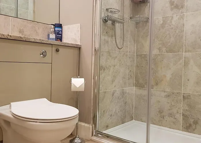 Gorgeous 3-bedroom Апартаменты