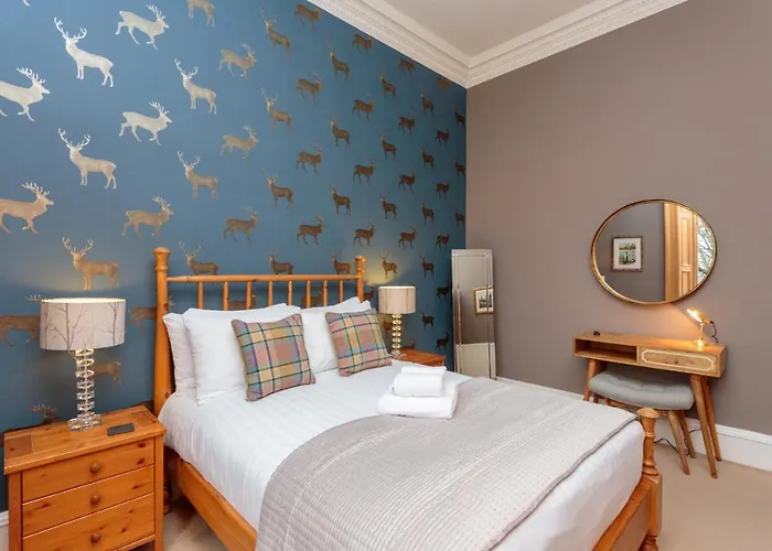 South Learmonth Gardens אדינבורו