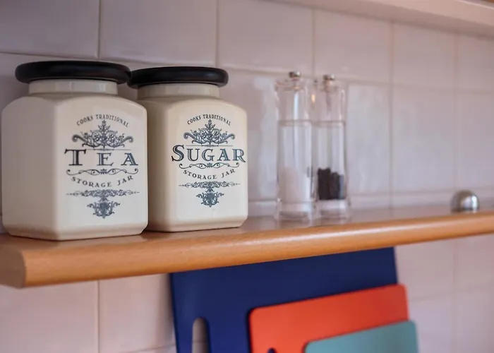 South Learmonth Gardens דירה *