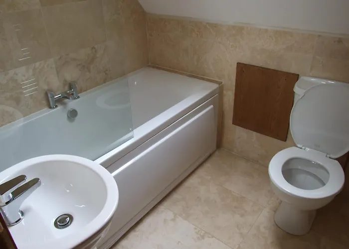 Cambridge House 3* Edinburgh