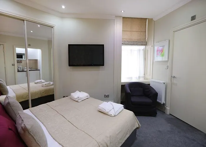 Palmerston Aparthotel