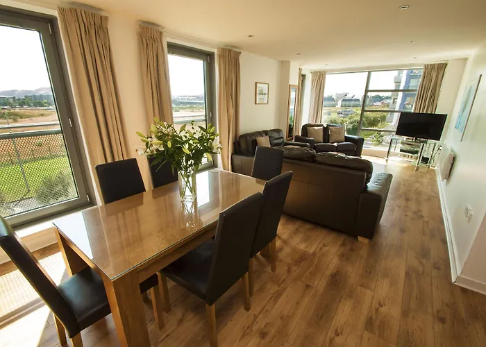 Ocean Serviced 爱丁堡