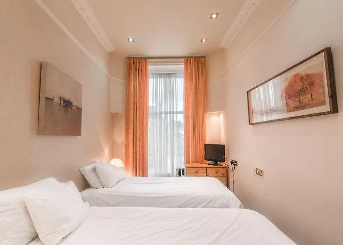 Ceilidh-donia Edinburgh