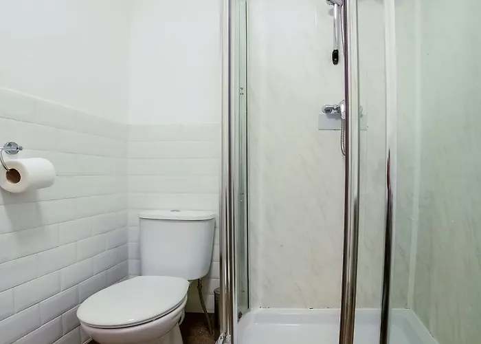 Victoria Park House *