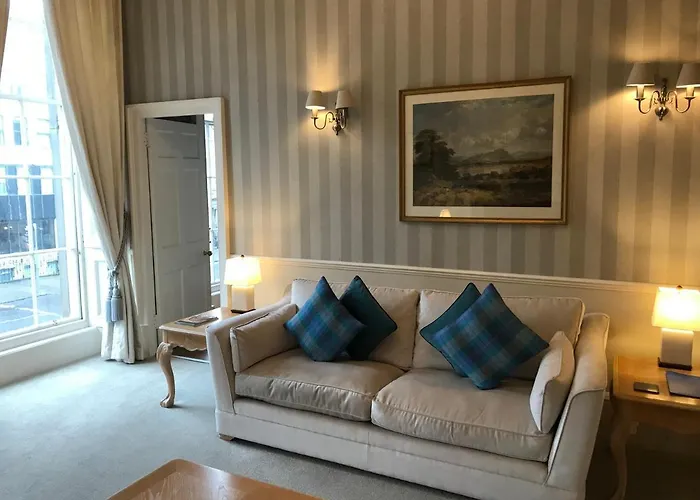 Escape To @ Albyn Place Edinburgh