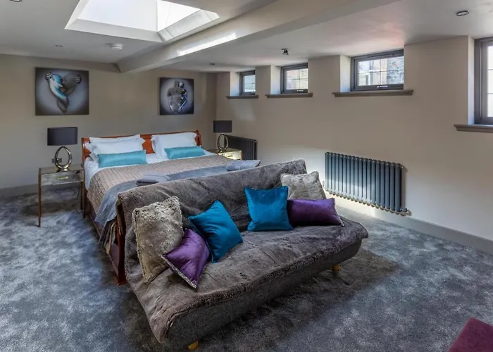 Luxury Manhattan Loft-style Near Centre Daire