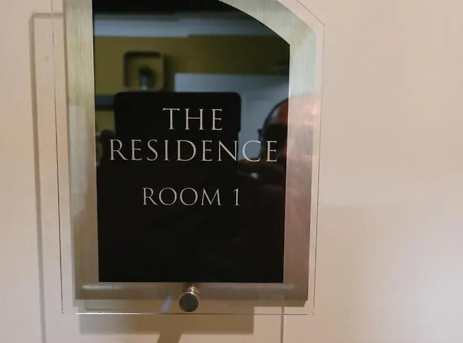 The - No 8 Edinburgh