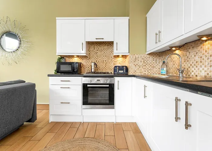 Apartment Cozy With Character Lovely Edinburgh