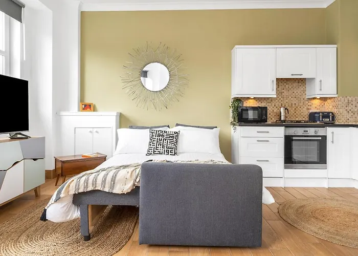 Cozy With Character Lovely Apartment *