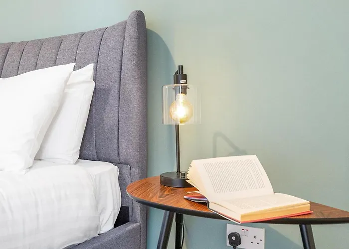 Cozy With Character Lovely Apartment Edinburgh