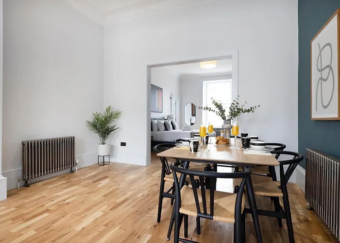 Apartman Dragon Luxury Serviced At Alva Street Edinburgh