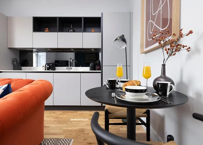 Apartman Dragon Luxury Serviced At Alva Street