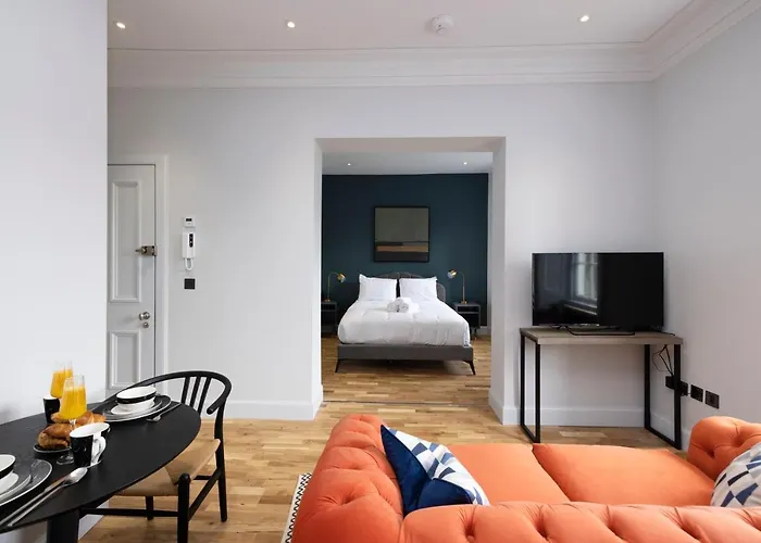 Dragon Luxury Serviced At Alva Street