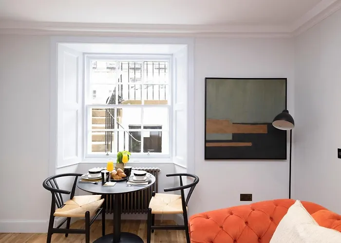 Dragon Luxury Serviced At Alva Street Apartman Edinburgh