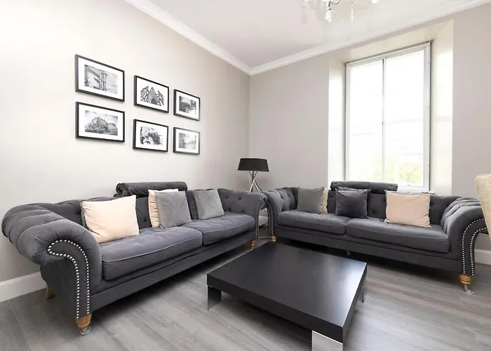 Altido West Nicolson Street Apartment *