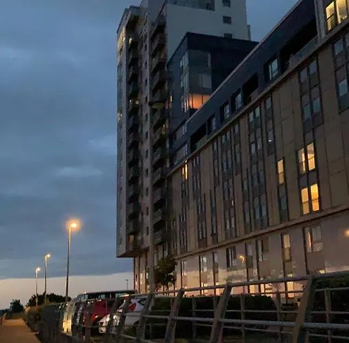 Beautiful Modern Sea-side In The Daire