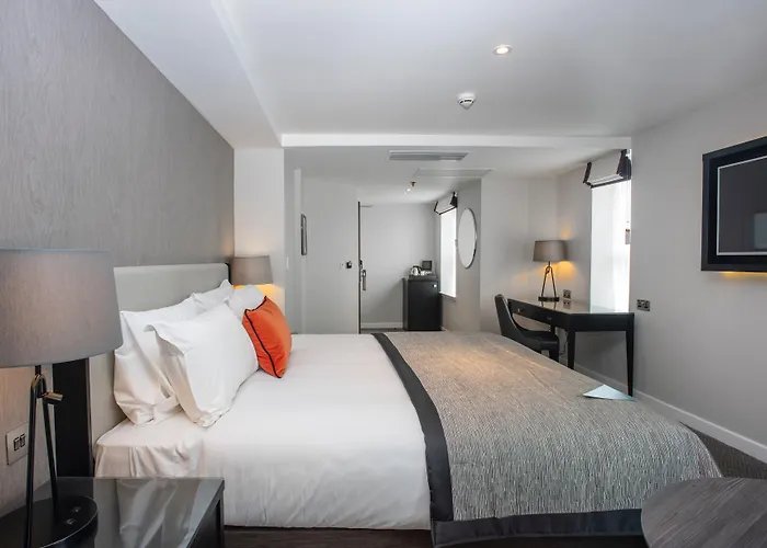 Hill Place 4* Edynburg