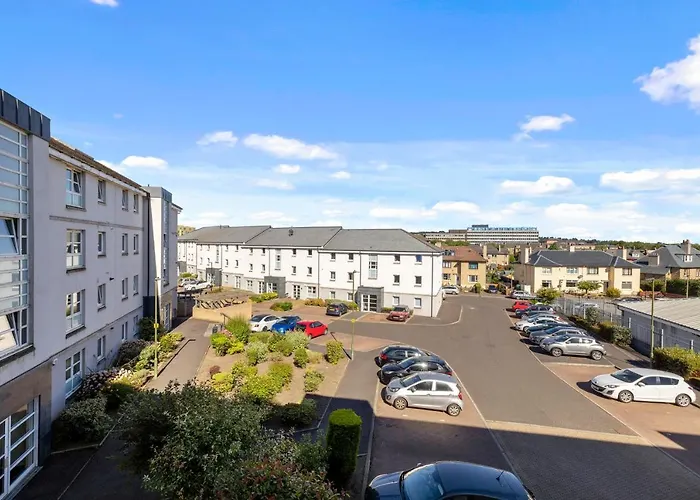Joivy Modern 2 Bed Flat Near Murrayfield Stadium エディンバラ