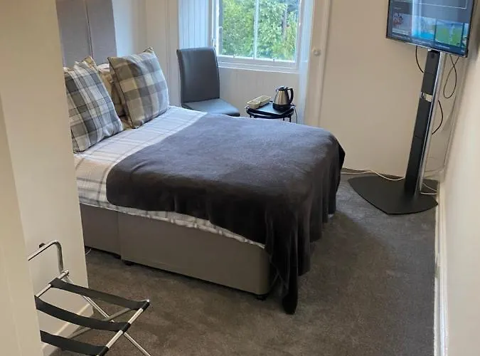 Ellwyn House Hotell *