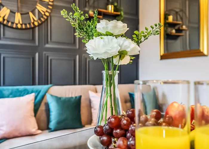 Апартаменты Stylish Abode *