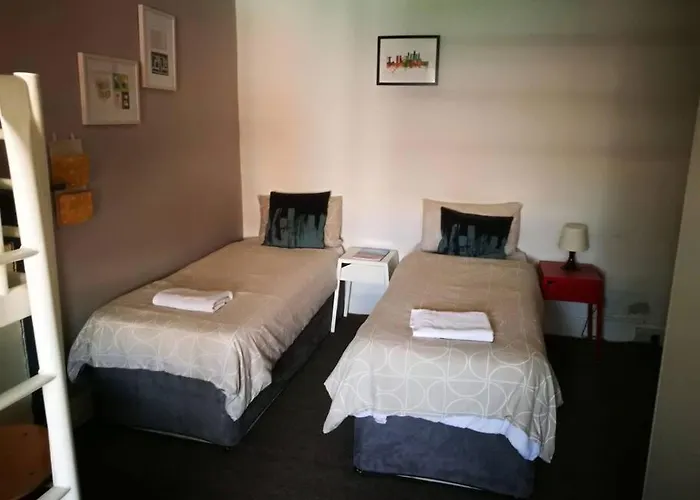 Hostel The Kingsview Townhouse - Boutique